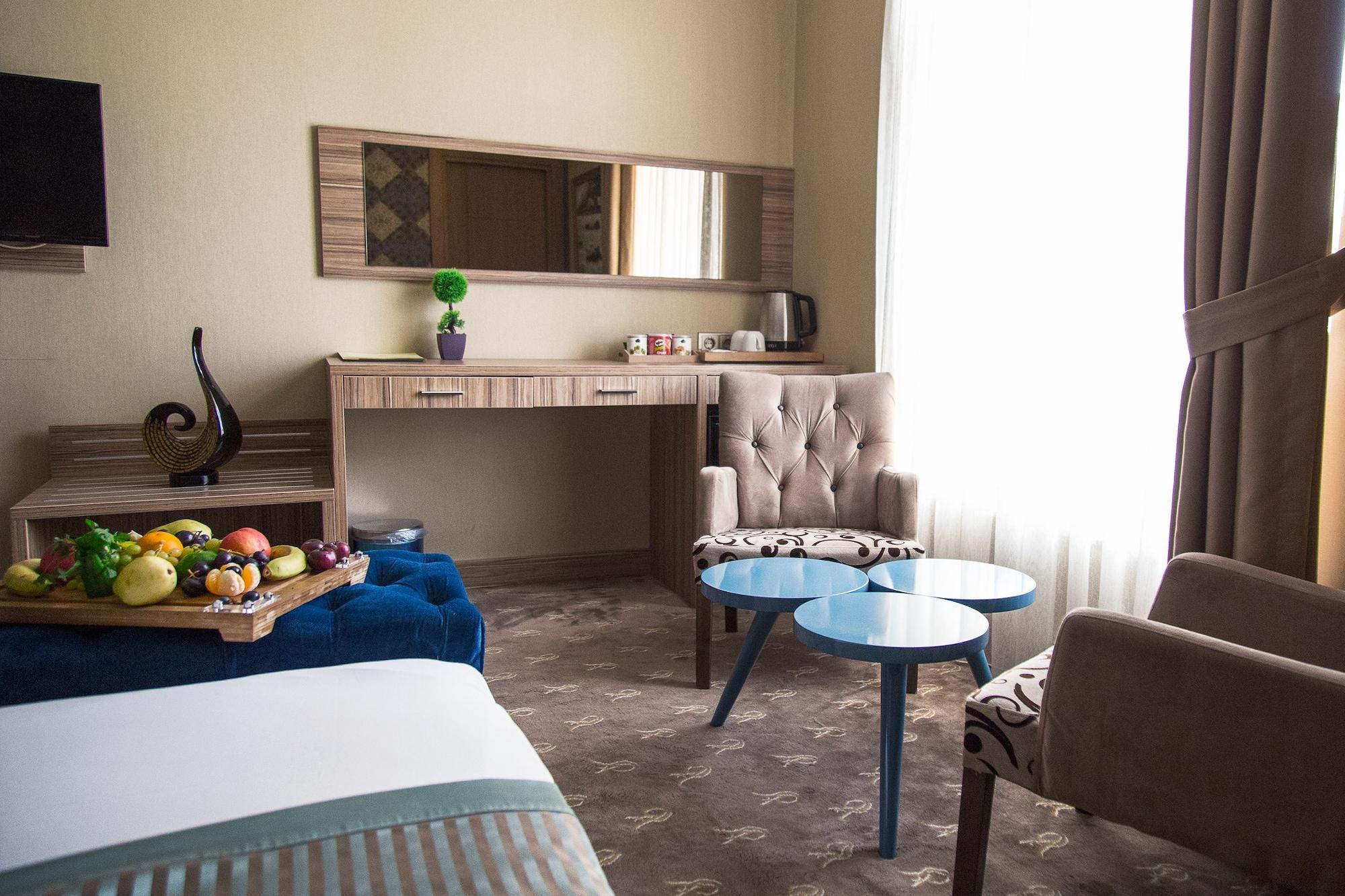 The Rise Aron Business Hotel Merter Istanboel Buitenkant foto