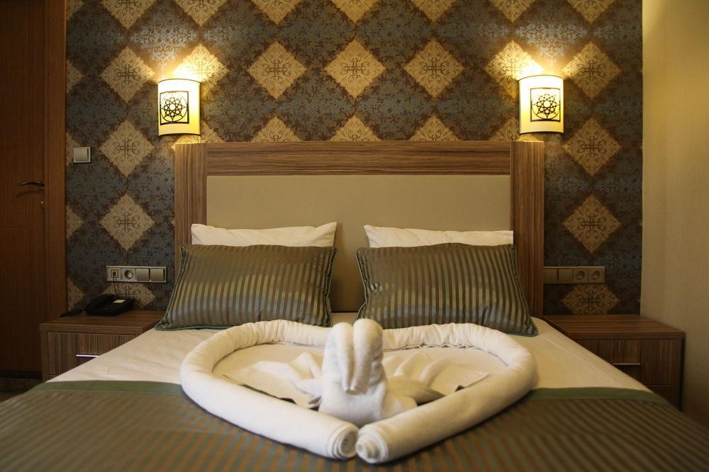 The Rise Aron Business Hotel Merter Istanboel Buitenkant foto